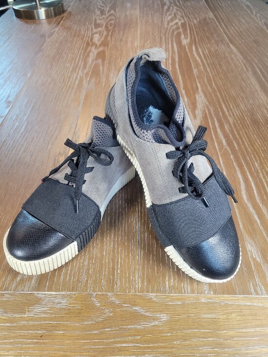 Marc Fisher Shoes - Marc Fisher LTD Gray Suede Knit Slip On Platform Sneakers Women's 8